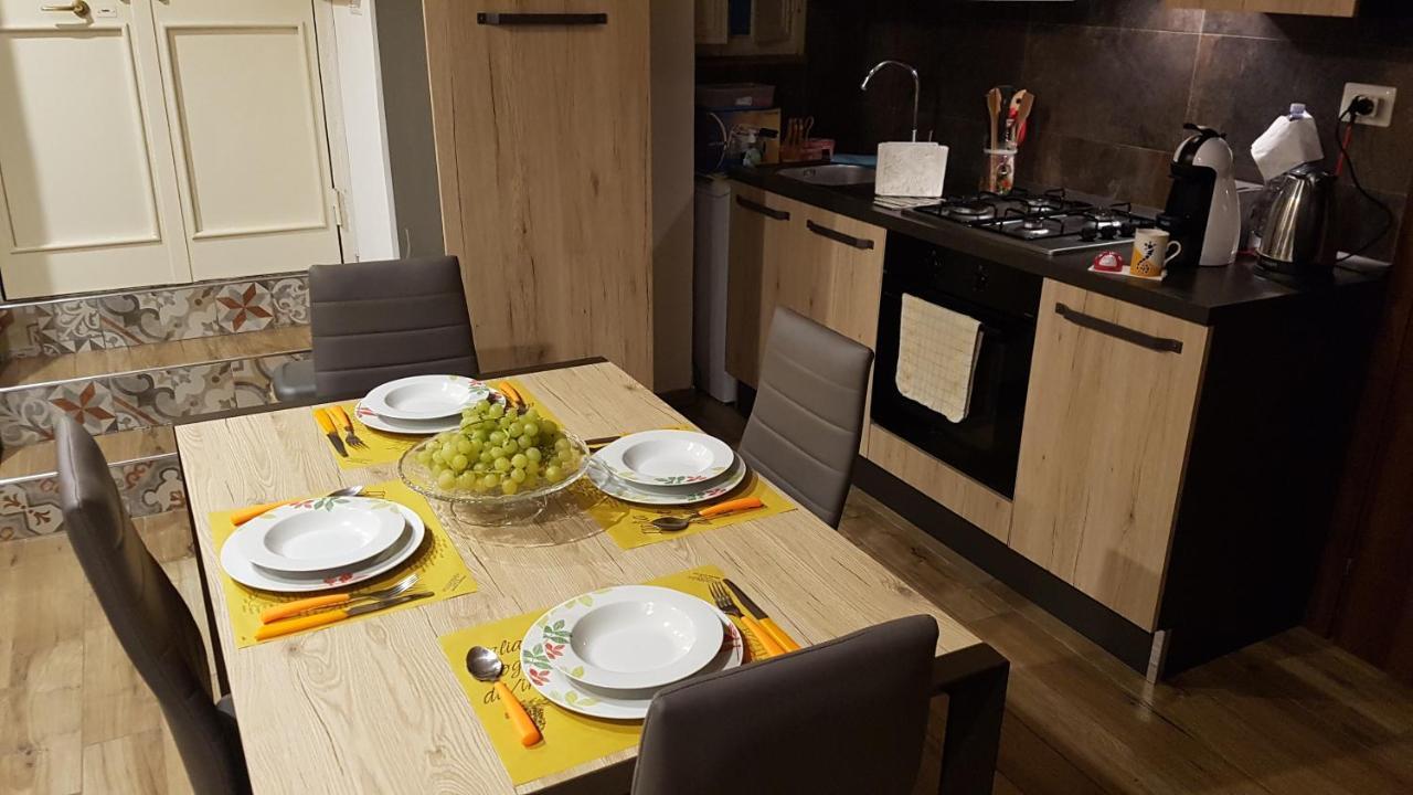 Holiday House Da Carlo CTA Exterior foto